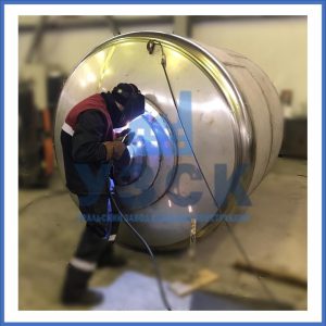 Купить баки и ёмкости из нержавеющей стали от завода УЗСК в Альметьевске